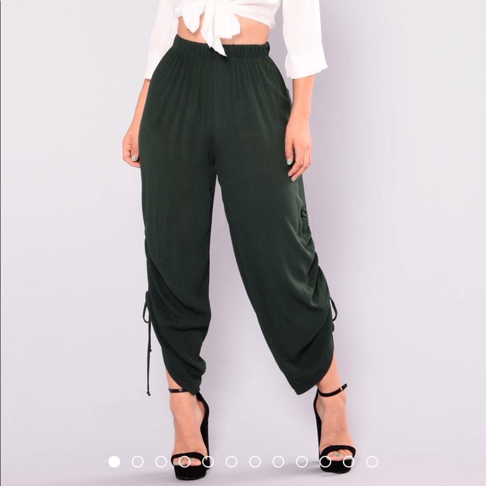 fashion nova woven green pants. Size s